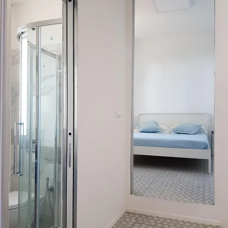 Torretta House, Inside A Private Park, Pool, Tennis, Ac, Parking Next And Parking In Lerici! Сasa de vacaciones