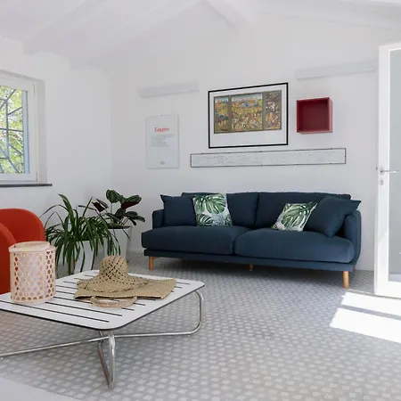 Torretta House, Inside A Private Park, Pool, Tennis, Ac, Parking Next And Parking In Lerici! Holiday home *